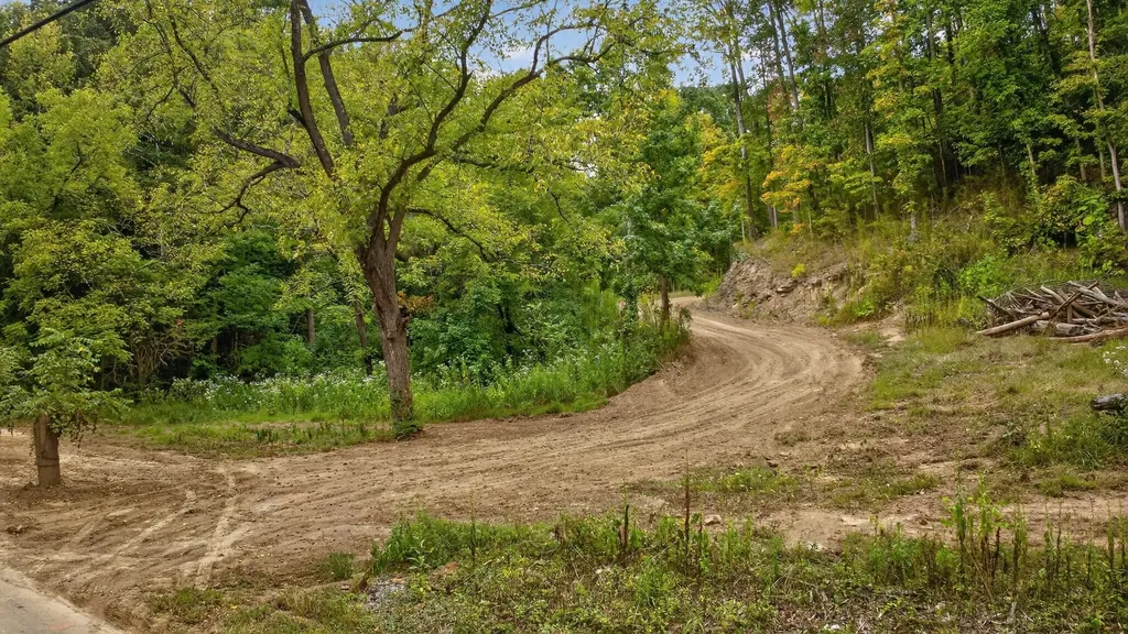 2480 Claylick Road Whites Creek TN 37189