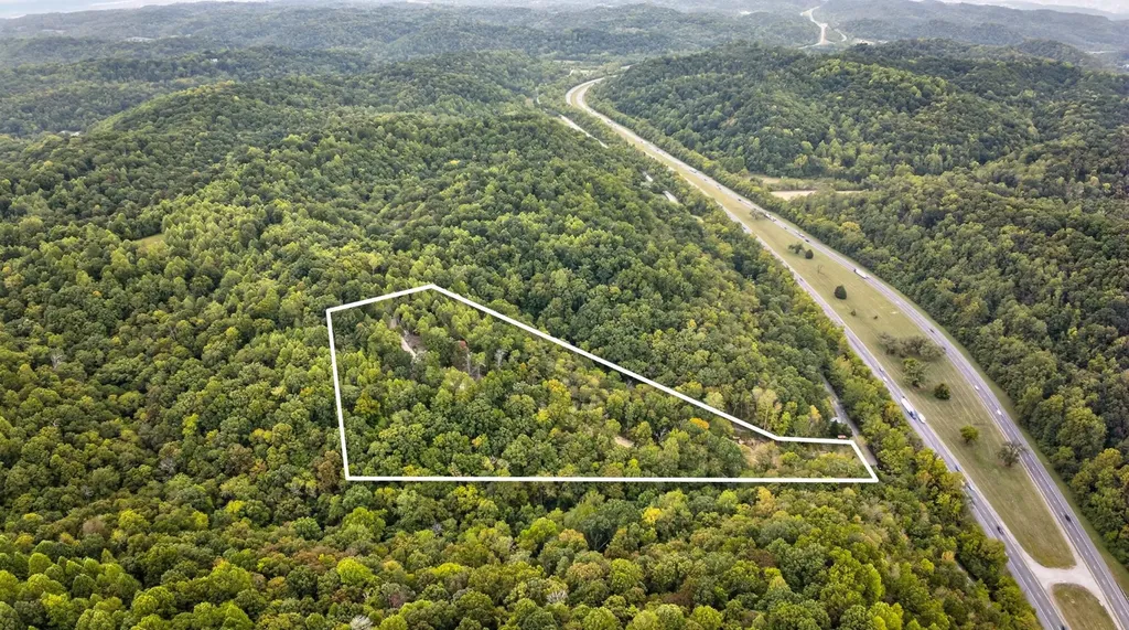 2480 Claylick Road Whites Creek TN 37189
