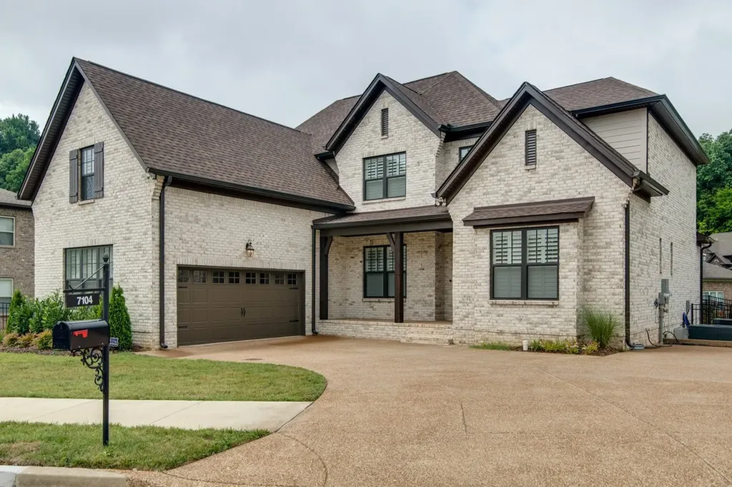1031 Tiane Trail Gallatin TN 37066