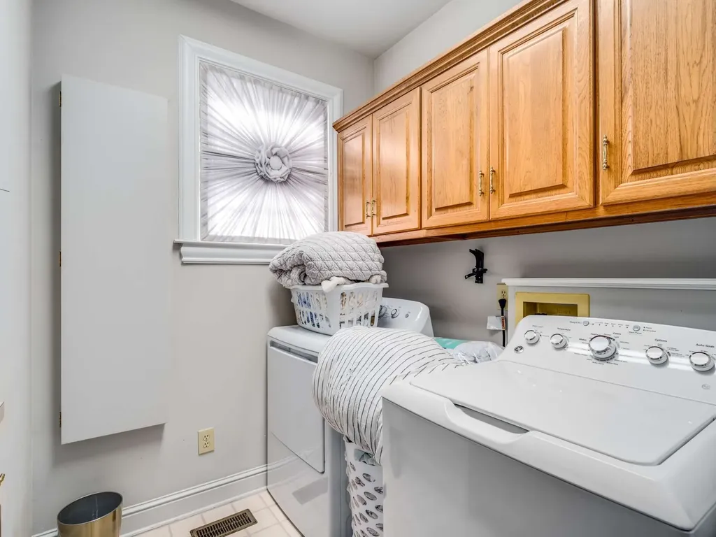 22 Bosley Oaks Nashville TN 37205