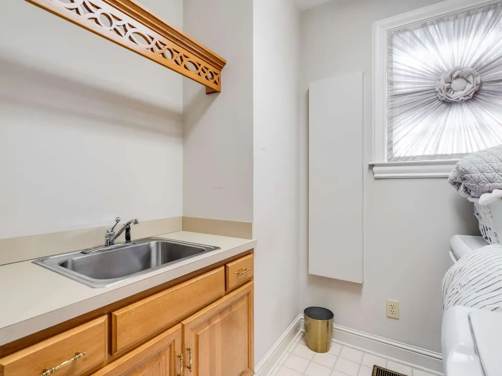 22 Bosley Oaks Nashville TN 37205