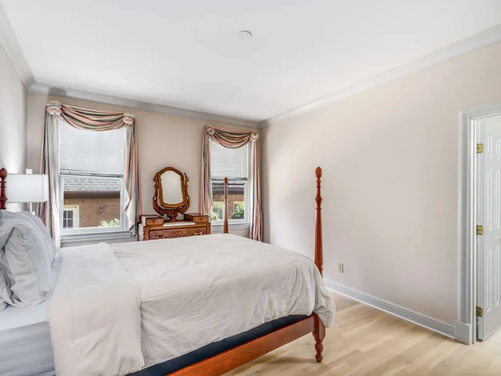22 Bosley Oaks Nashville TN 37205