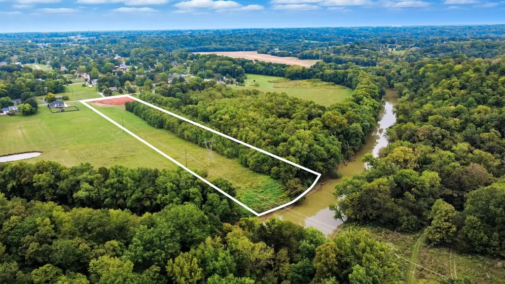 1204 Willow Bend Drive Clarksville TN 37043