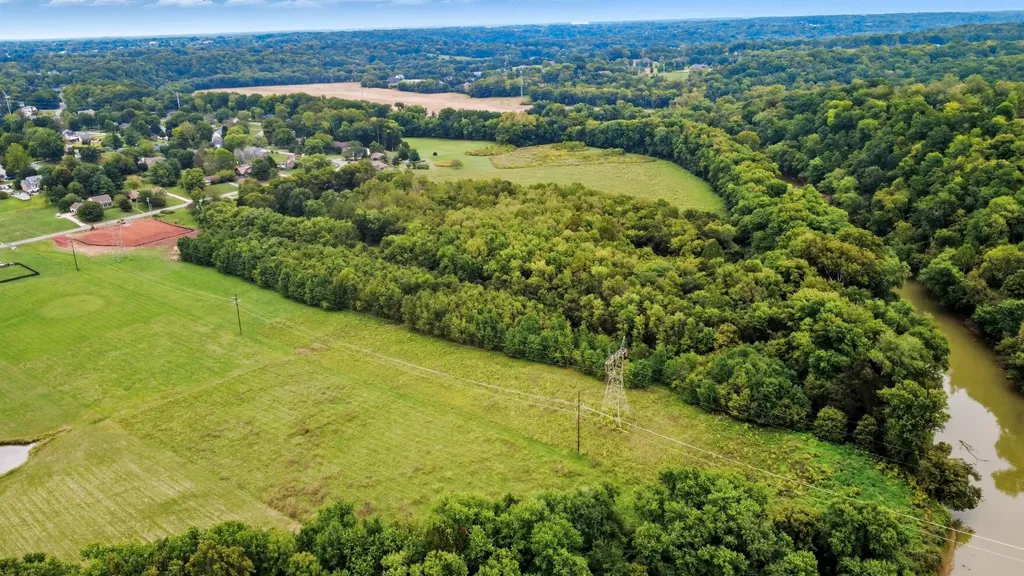 1204 Willow Bend Drive Clarksville TN 37043