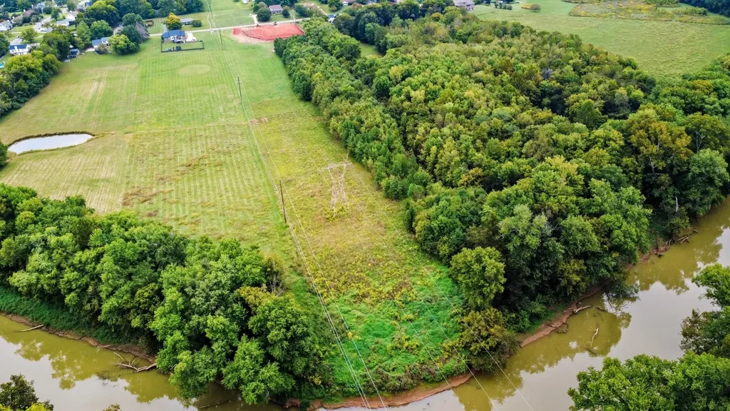 1204 Willow Bend Drive Clarksville TN 37043
