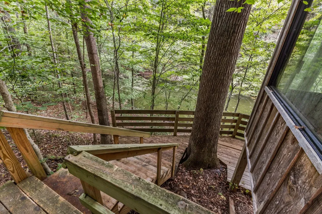 5192 Whitlow Mountain Road Ashland City TN 37015
