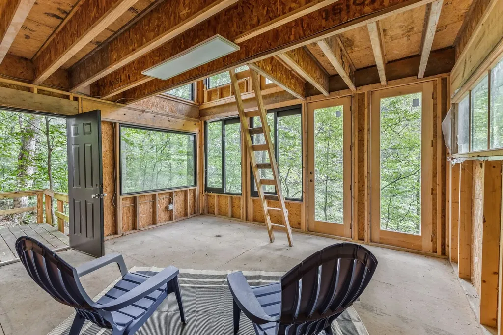 5192 Whitlow Mountain Road Ashland City TN 37015