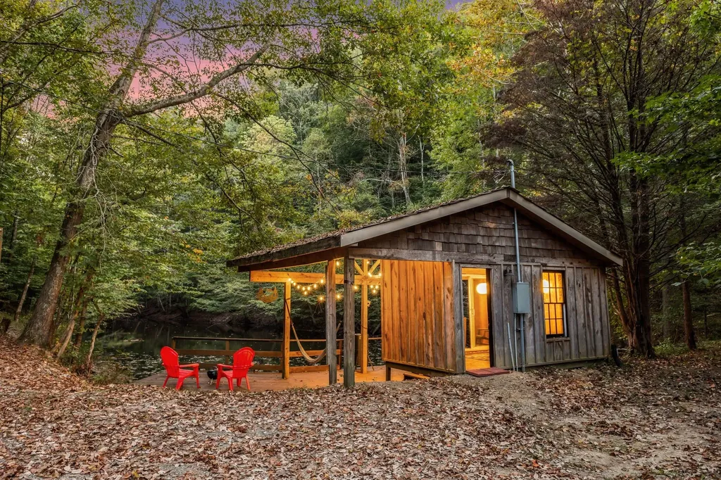 5192 Whitlow Mountain Road Ashland City TN 37015
