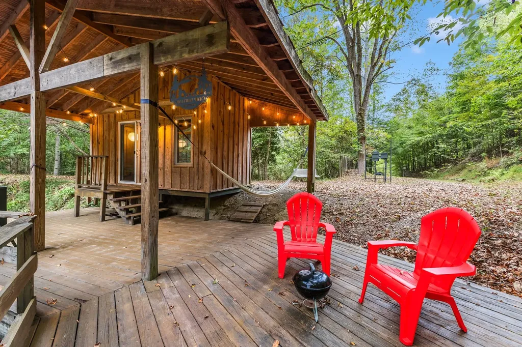 5192 Whitlow Mountain Road Ashland City TN 37015