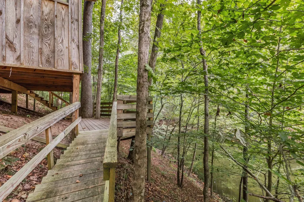 5192 Whitlow Mountain Road Ashland City TN 37015