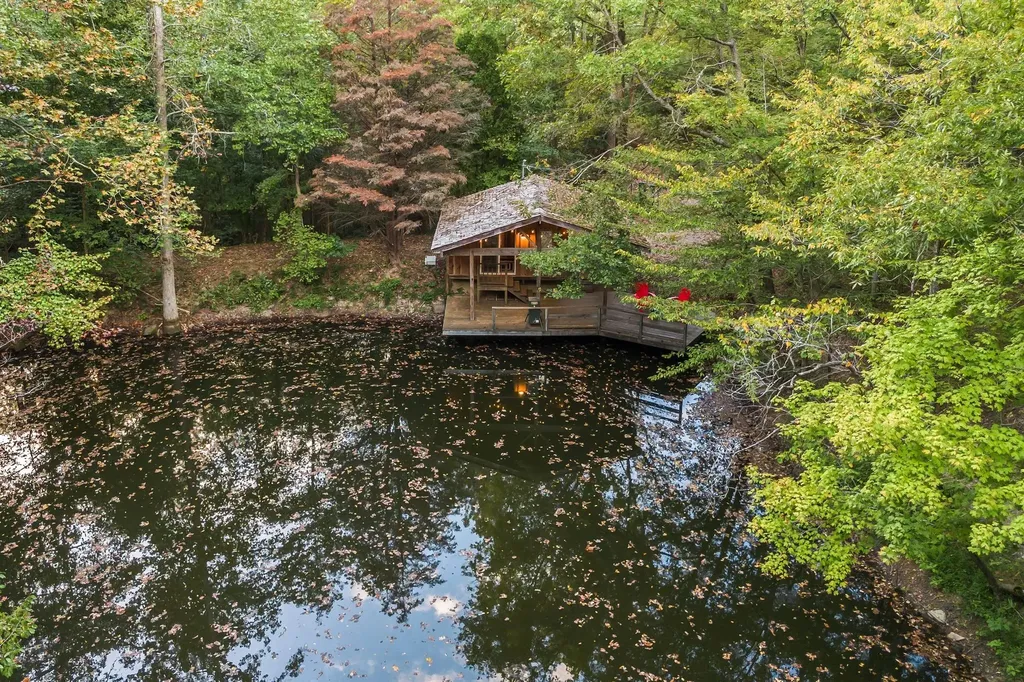 5192 Whitlow Mountain Road Ashland City TN 37015
