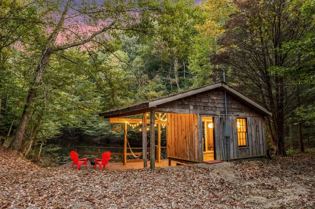 5192 Whitlow Mountain Road Ashland City TN 37015