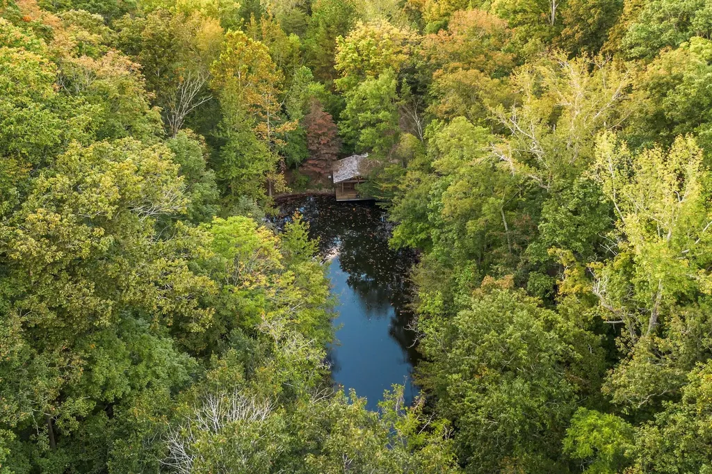 5192 Whitlow Mountain Road Ashland City TN 37015
