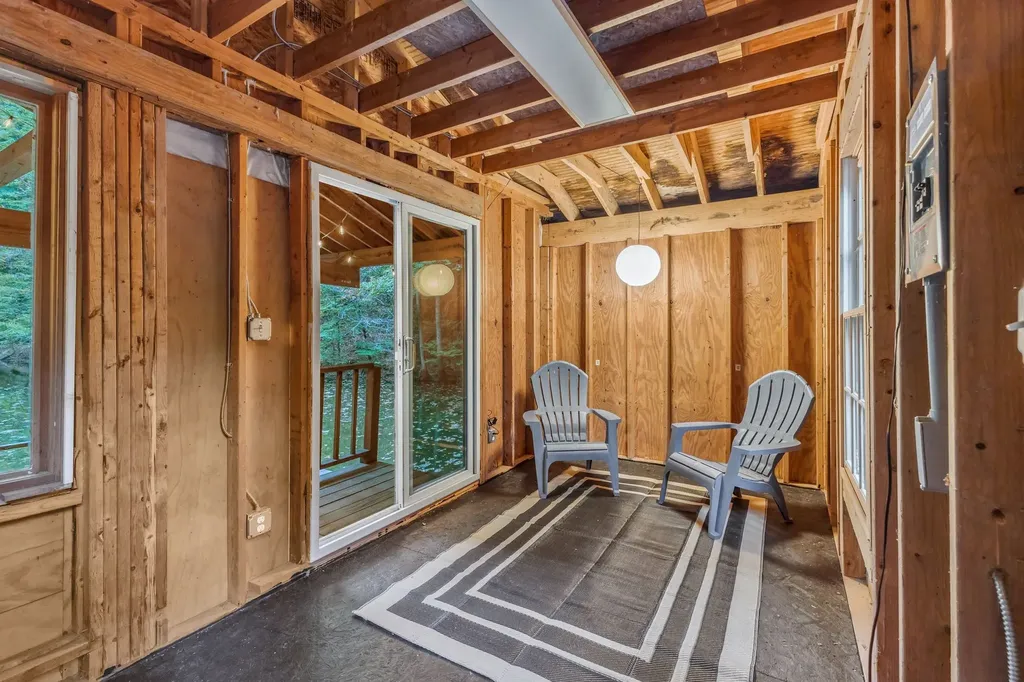 5192 Whitlow Mountain Road Ashland City TN 37015
