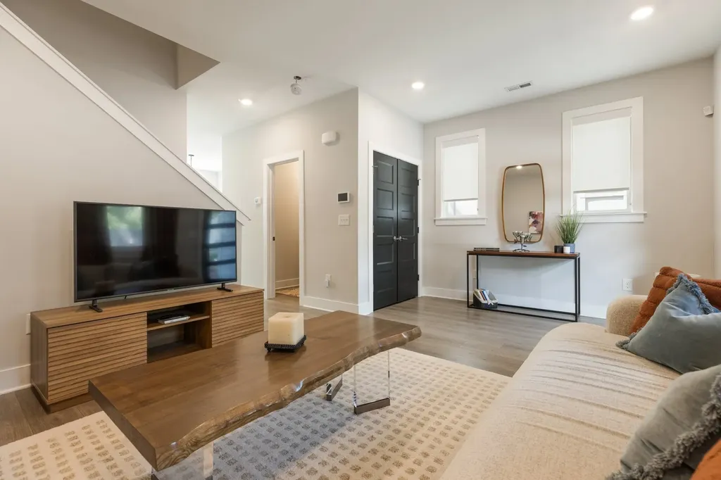 801 Cherokee Avenue Nashville TN 37207
