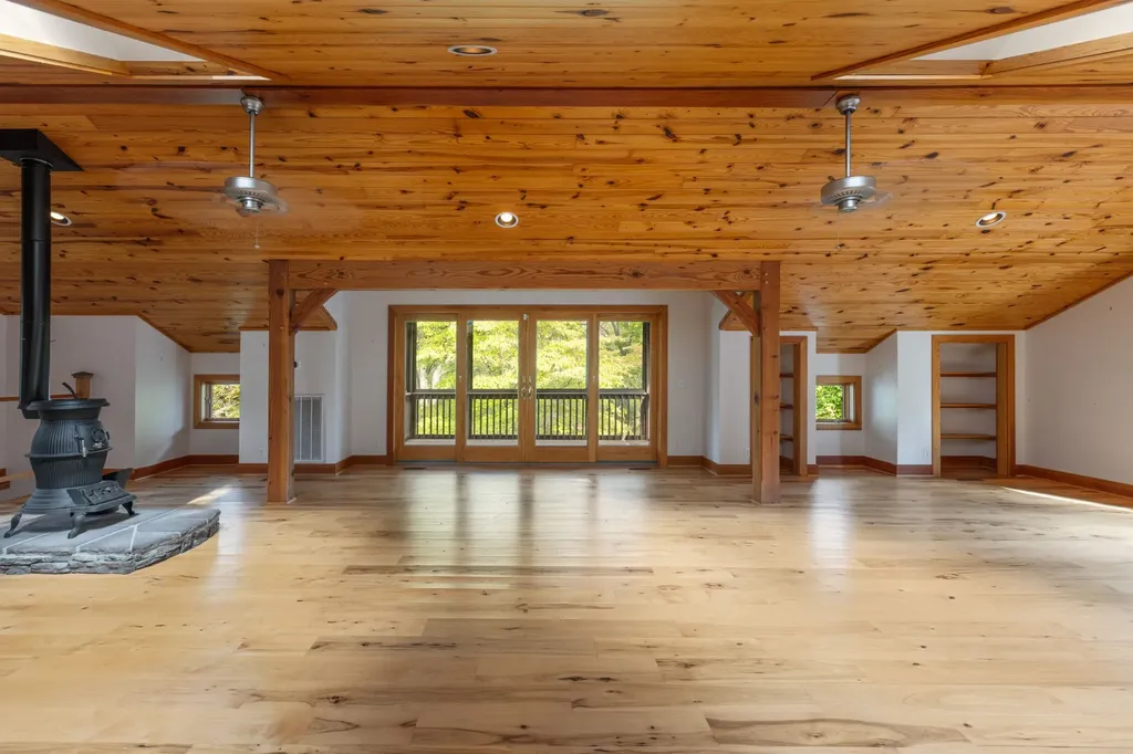 7725 Caney Fork Road Fairview TN 37062