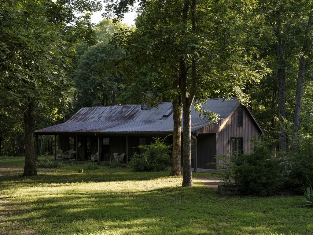 7725 Caney Fork Road Fairview TN 37062