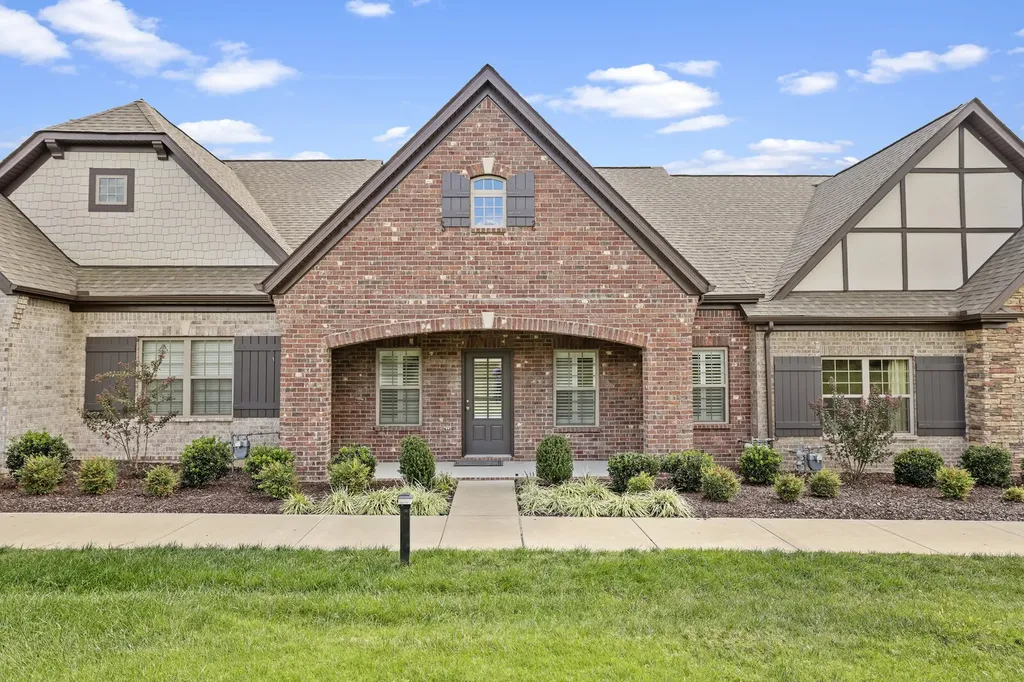 322 Madeira Place Gallatin TN 37066
