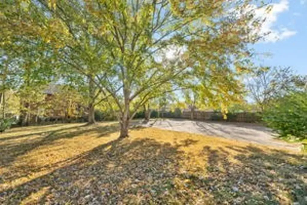 835 Peachers Mill Road Clarksville TN 37042