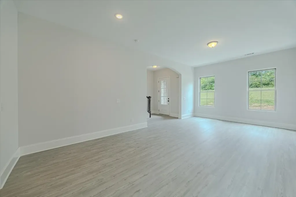 1111 Freeboard Alley La Vergne TN 37086