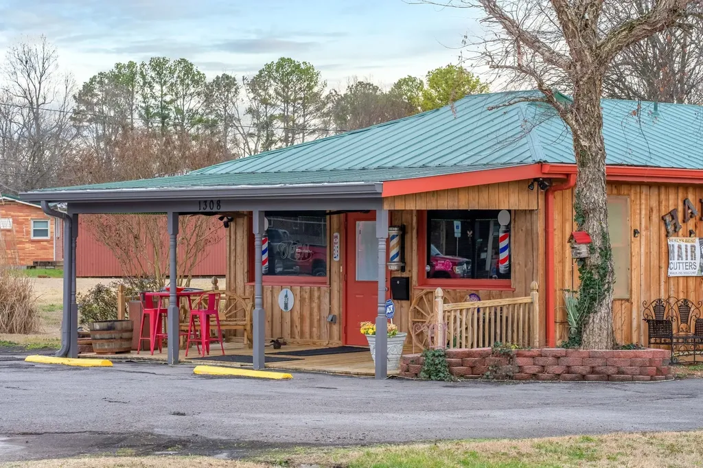 1308 Neelys Bend Road Madison TN 37115