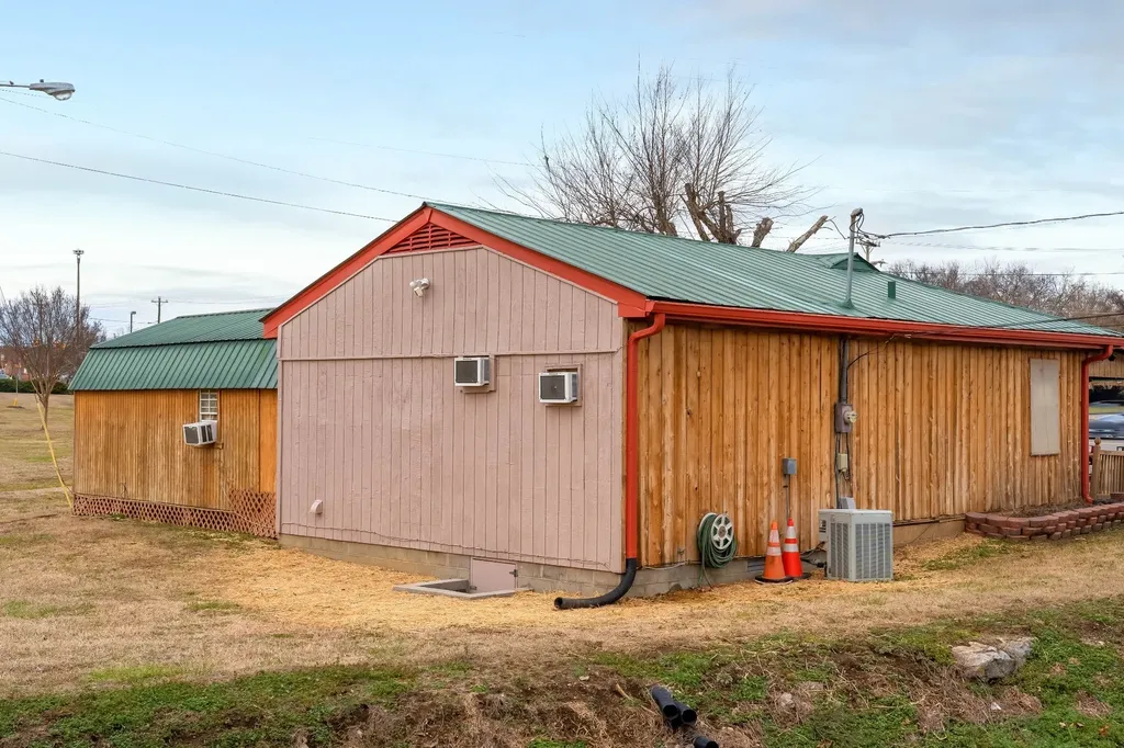 1308 Neelys Bend Road Madison TN 37115