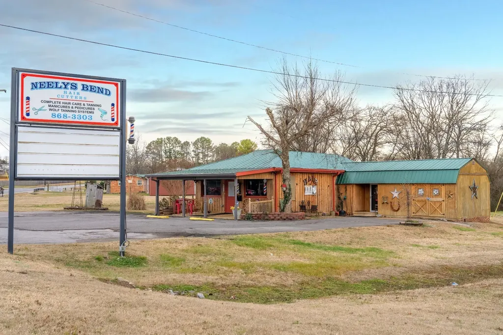 1308 Neelys Bend Road Madison TN 37115