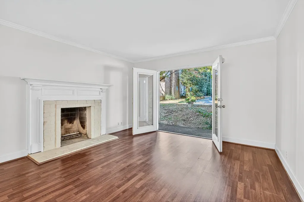 2116 Hobbs Road Nashville TN 37215