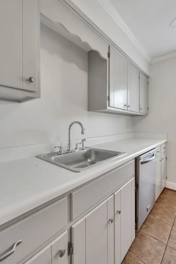 2116 Hobbs Road Nashville TN 37215