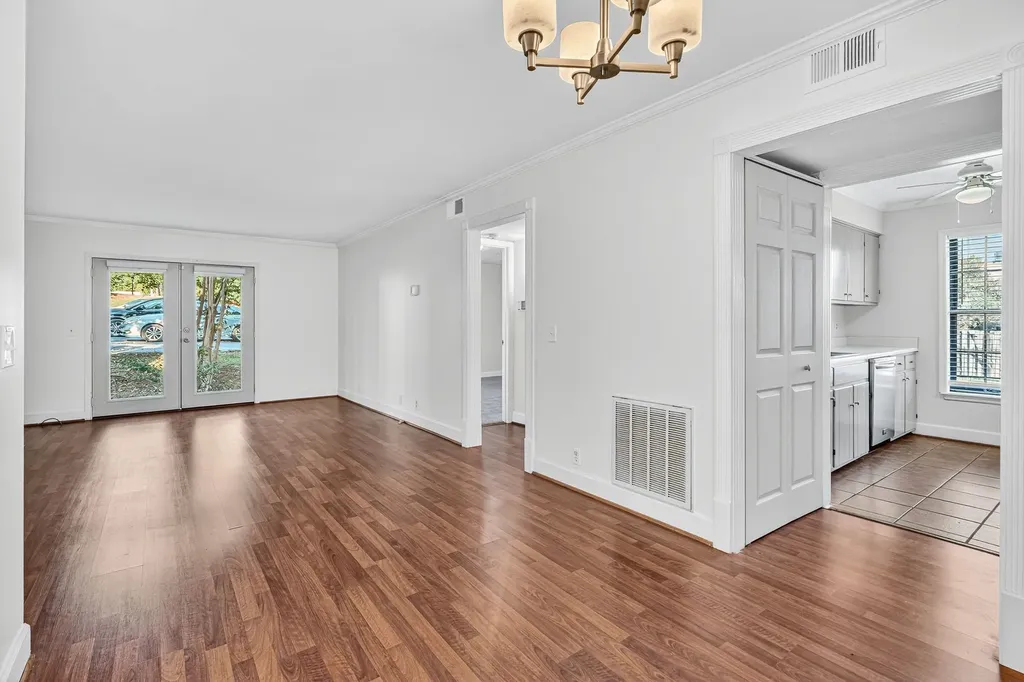 2116 Hobbs Road Nashville TN 37215