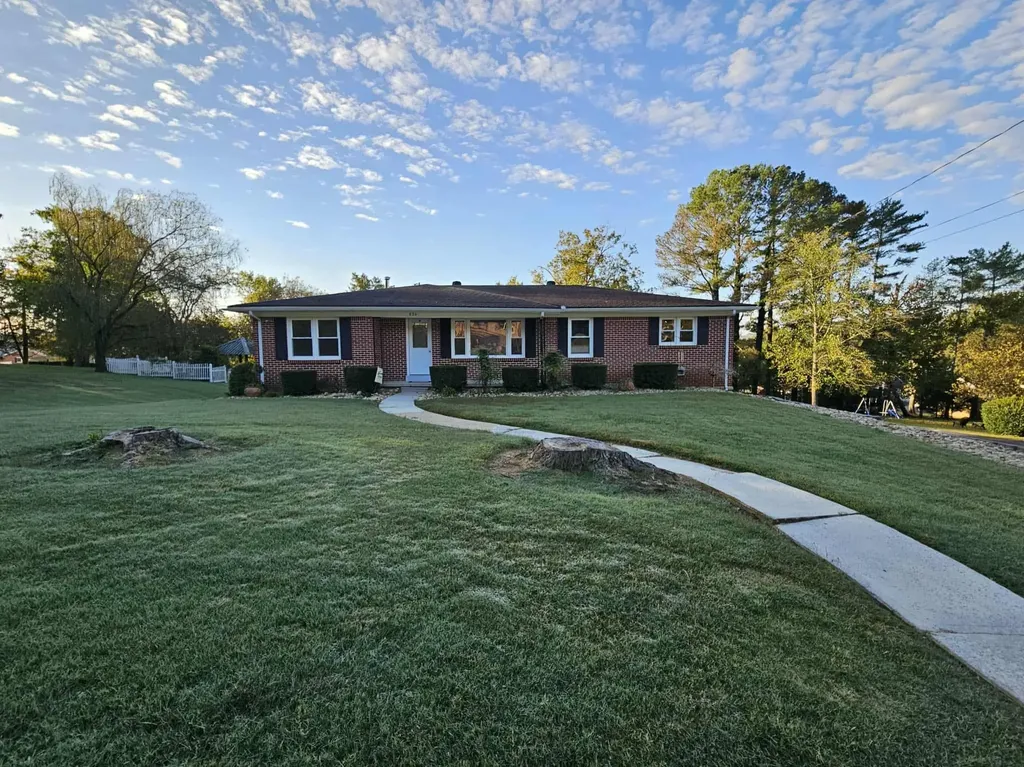 636 Carmack Avenue Carthage TN 37030