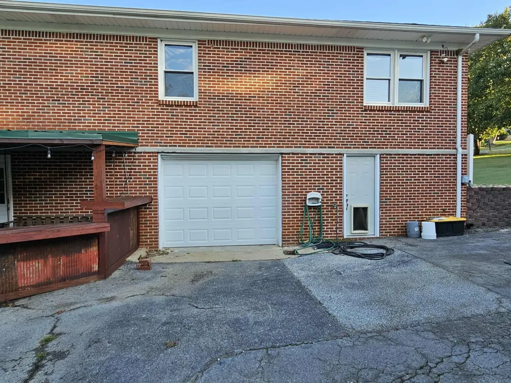 636 Carmack Avenue Carthage TN 37030