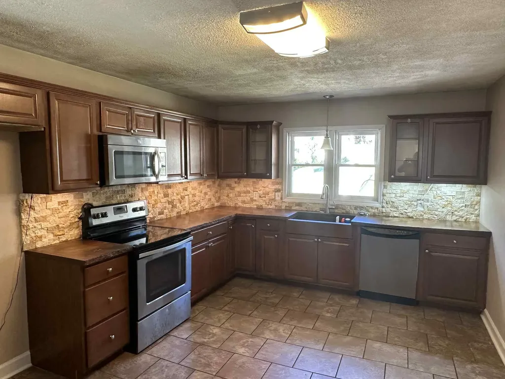 636 Carmack Avenue Carthage TN 37030