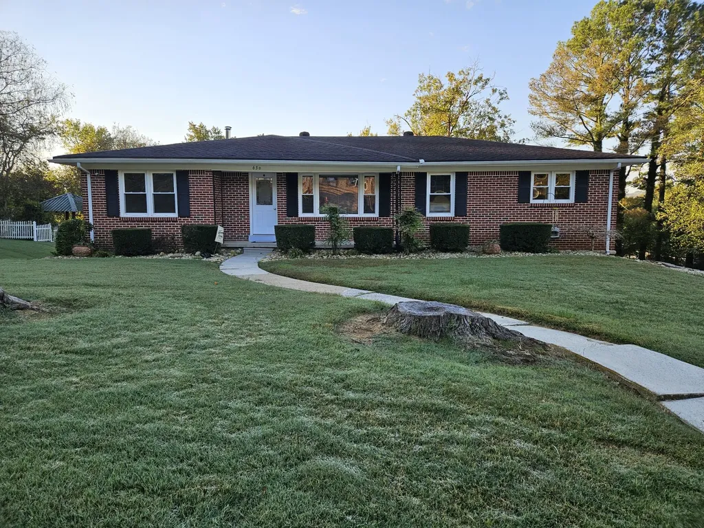 636 Carmack Avenue Carthage TN 37030