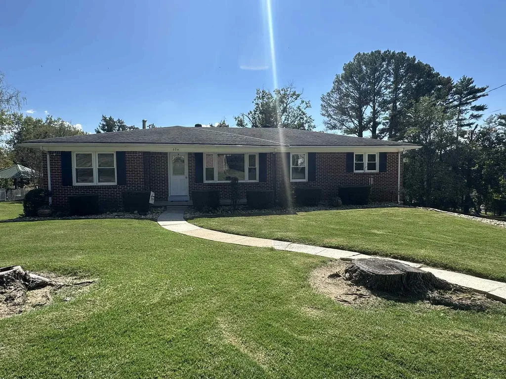 636 Carmack Avenue Carthage TN 37030