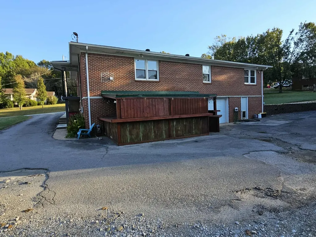 636 Carmack Avenue Carthage TN 37030