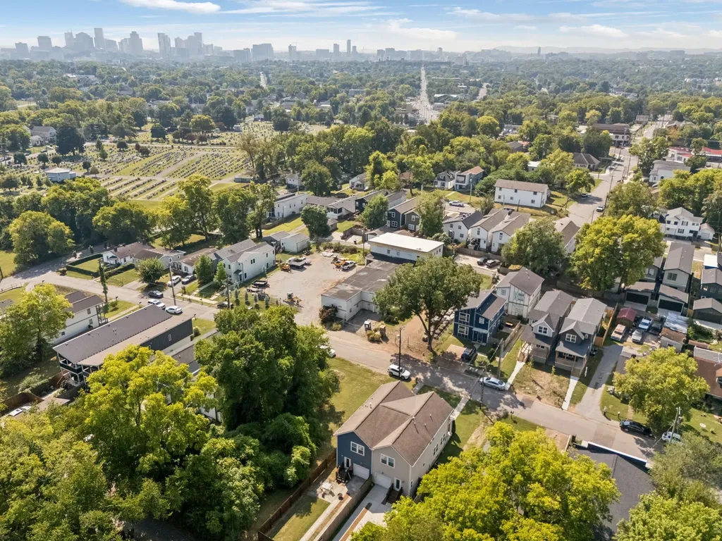 1715 Pecan Street Nashville TN 37208
