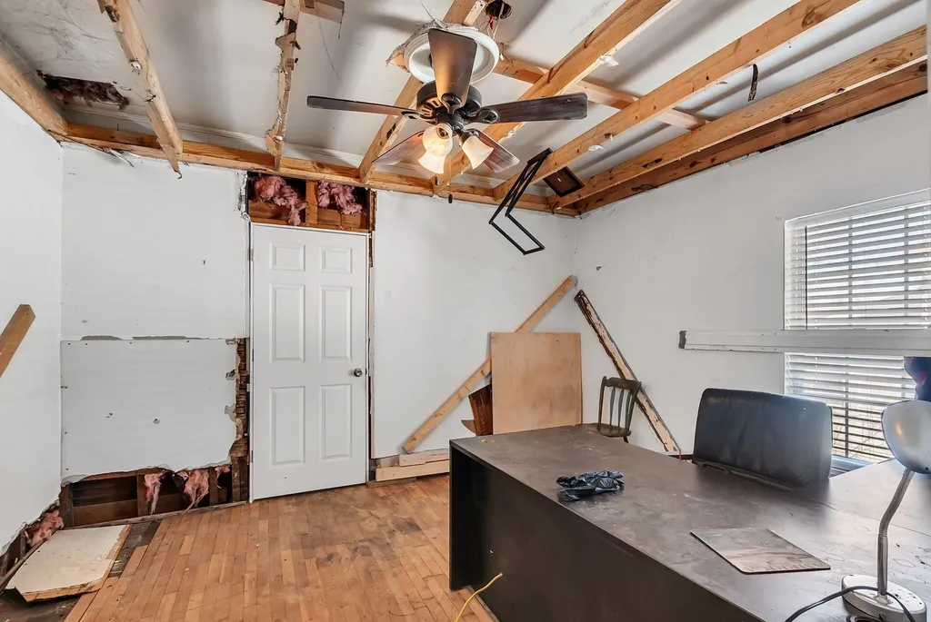 1510 S Main Street Columbia TN 38401