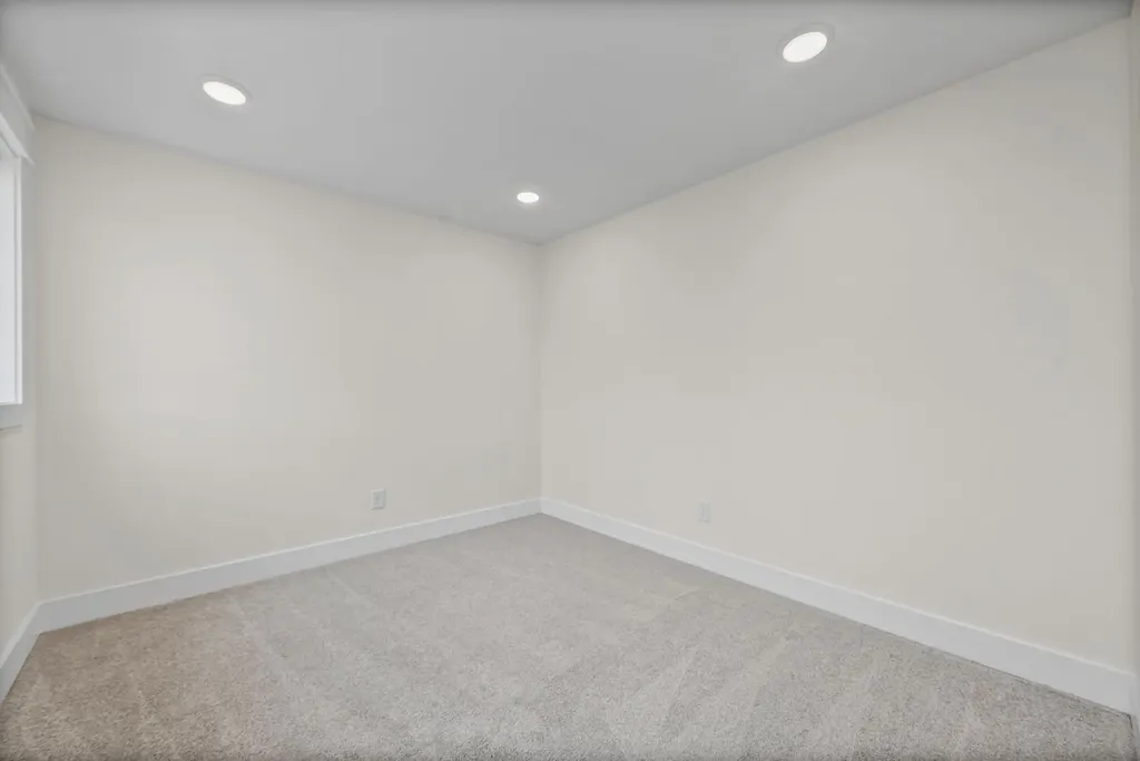 2 Charleston Cove Way Clarksville TN 37043