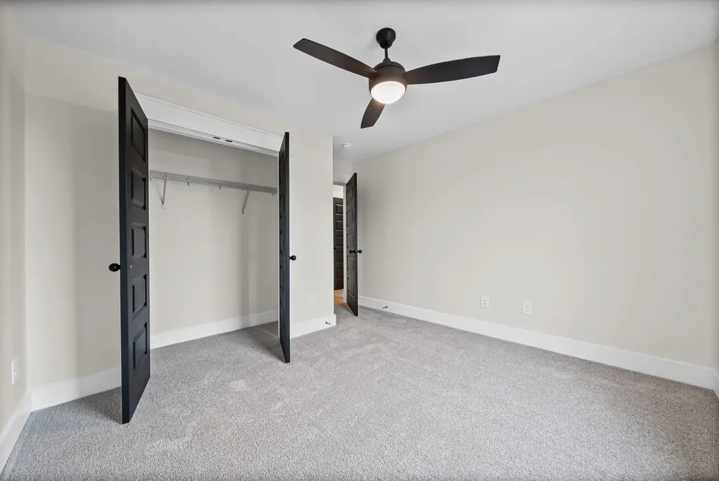 2 Charleston Cove Way Clarksville TN 37043