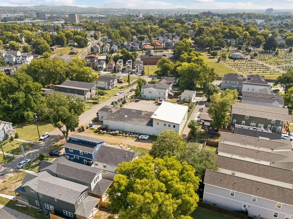 1715 Pecan Street Nashville TN 37208