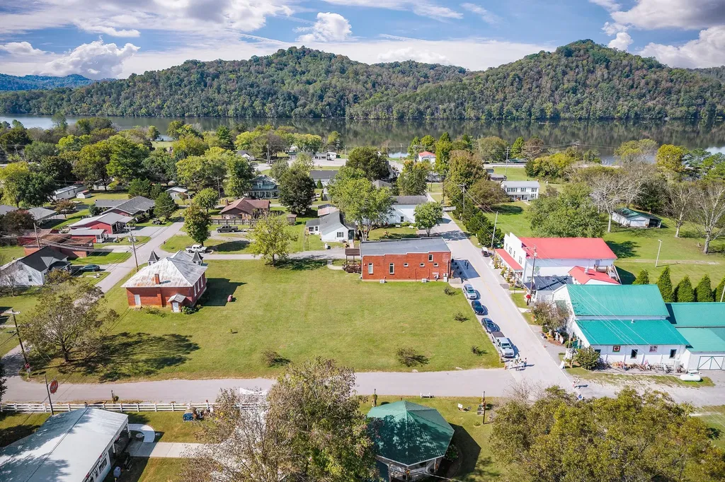 164 Clover Street Granville TN 38564