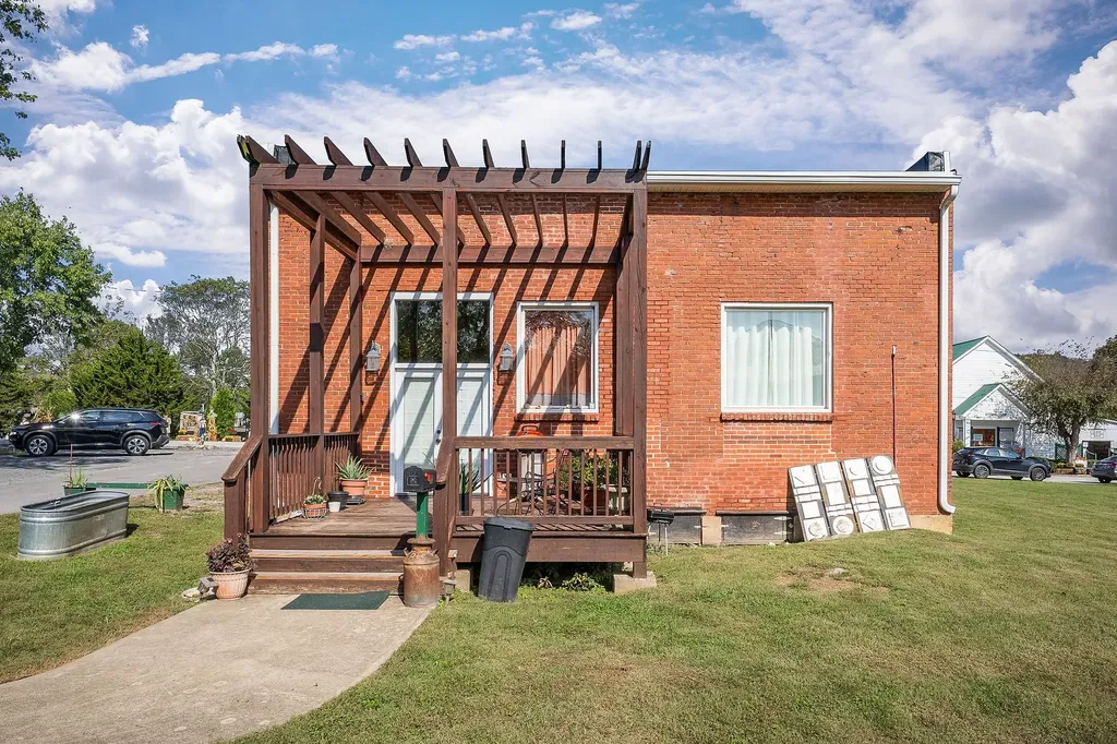 164 Clover Street Granville TN 38564