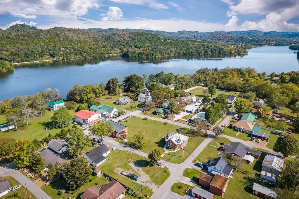 164 Clover Street Granville TN 38564