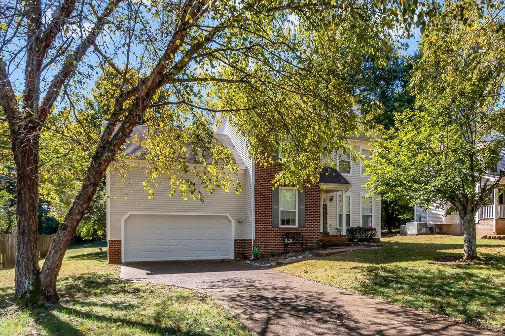 1637 Witt Hill Drive Spring Hill TN 37174