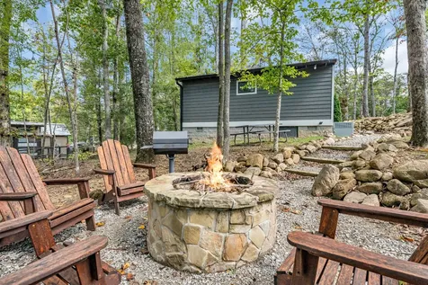237 Waters Edge Way Tracy City TN 37387