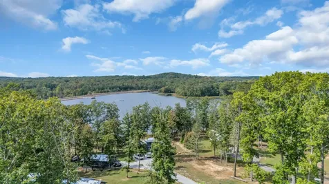 237 Waters Edge Way Tracy City TN 37387