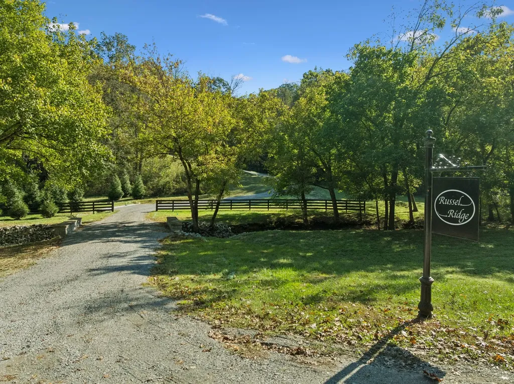 6017 Russell Ridge Lane Franklin TN 37064
