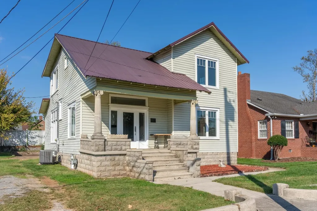 409 N Oak Street Springfield TN 37172
