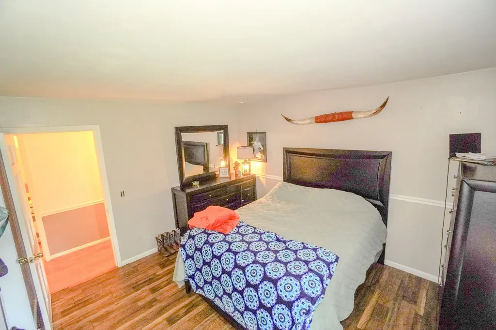 1094B Center Point Road Hendersonville TN 37075